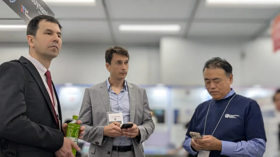 Bright Pattern米国本社より、製品管理担当ヴァイスプレジデントのセルゲイ・メンシコフ（Sergey Menshikov）も応援に駆けつけました。